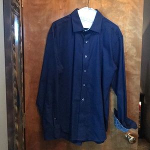 Robert Graham men’s dress shirt